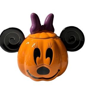 Minnie Mouse Halloween cookie jar